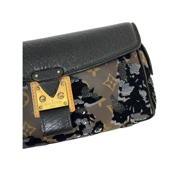 Louis Vuitton Limited Edition Fleur de Jais Clutch - Picture 2 of 9